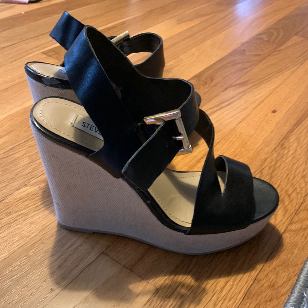 Steve Madden platform wedge sandals
